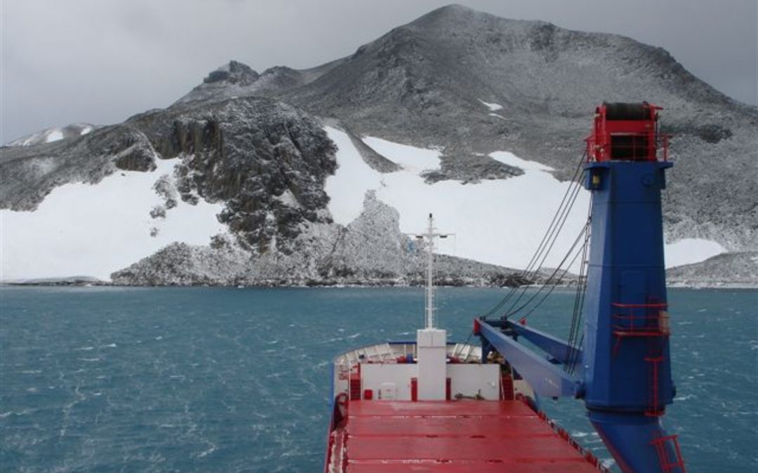 Proyectos de transporte logístico en la Antártica.